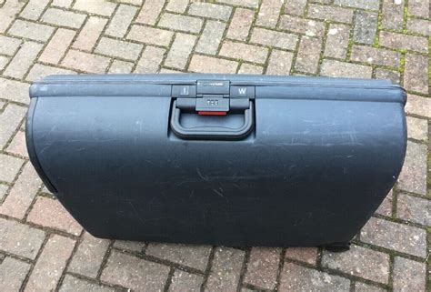 carlton suitcase lock setting